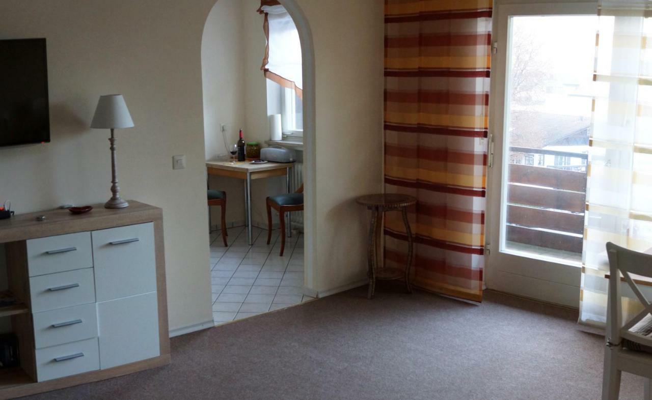 Sunny 1-Room Apartment Near Railway Station 가르미슈파르텐키르헨 외부 사진